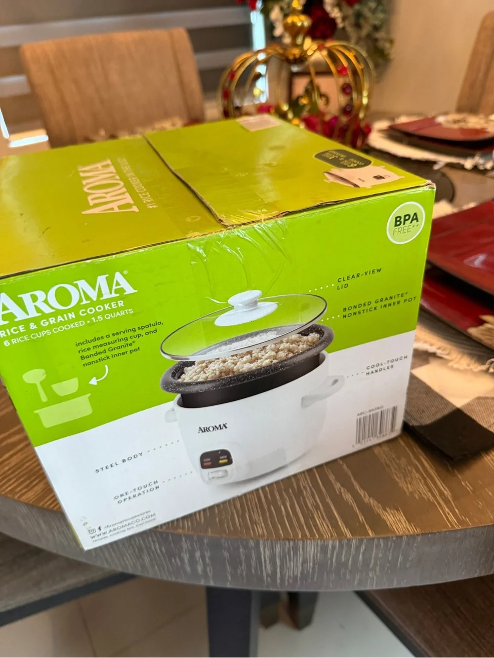 Aroma Home White and Black Rice & Grain Cooker